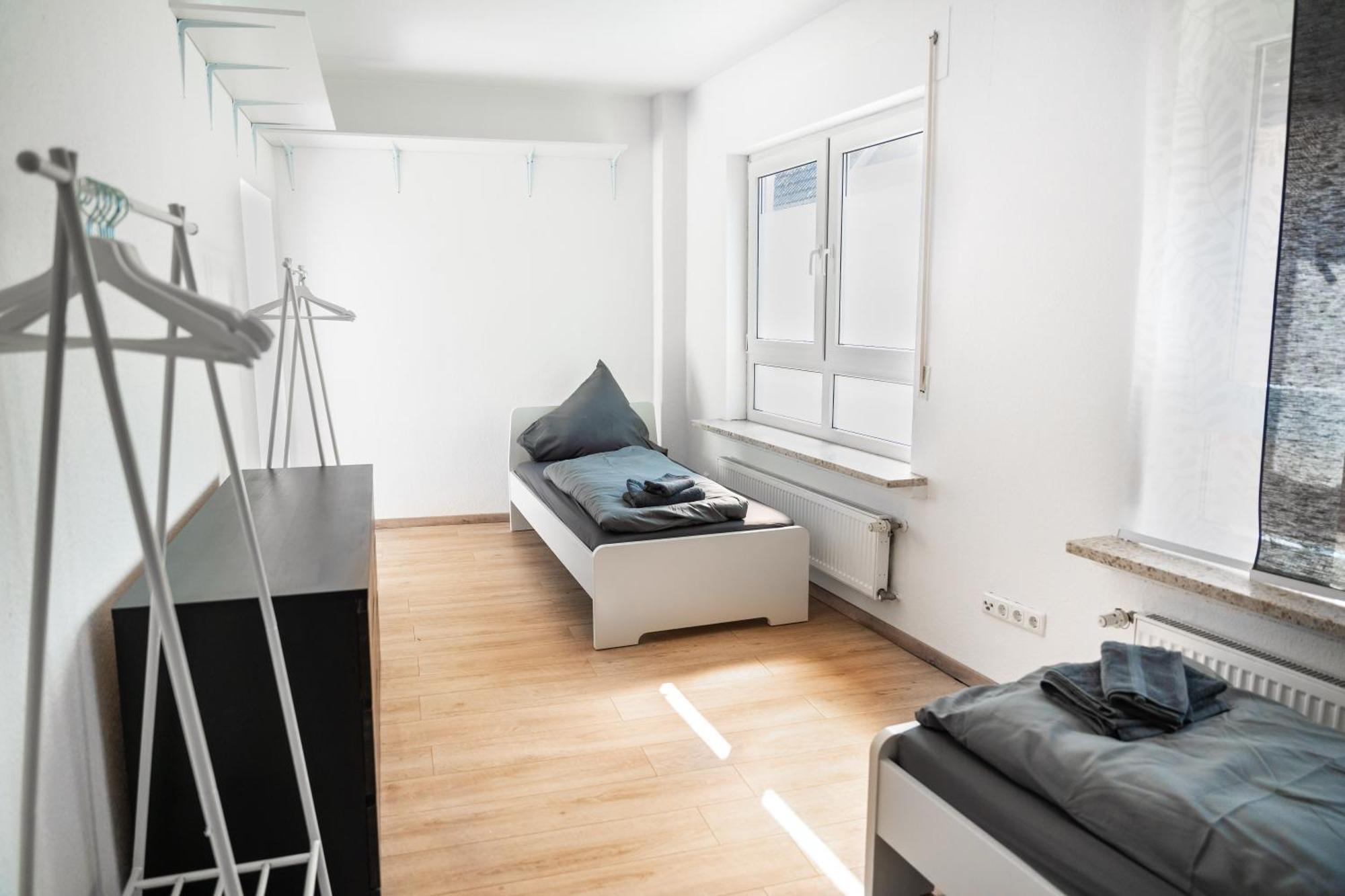 Grosse Monteurunterkunft 'all-inn' Bei In Ebersheim Apartment Mainz